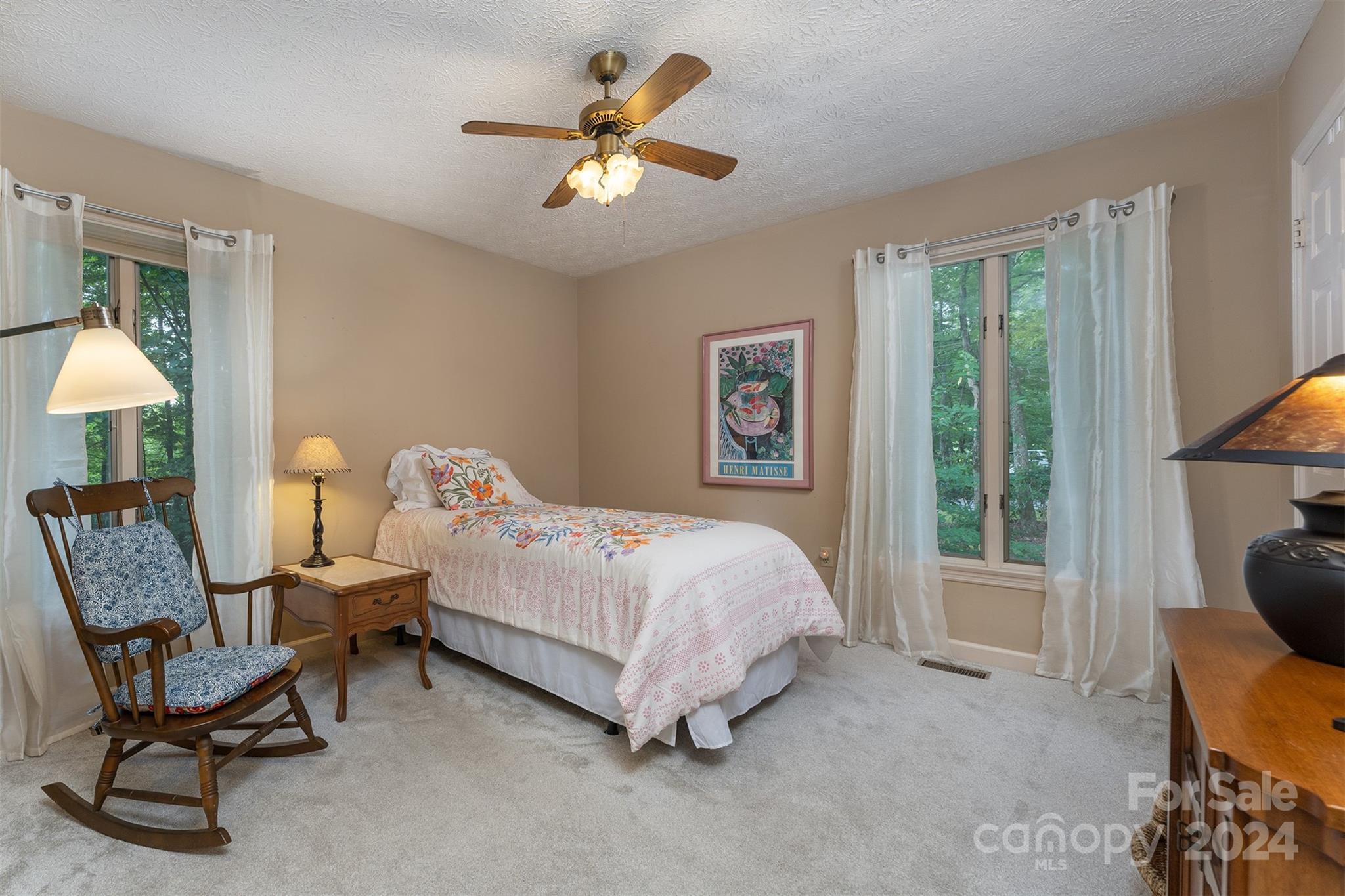 112 Richard Lane Black Mountain NC 28711