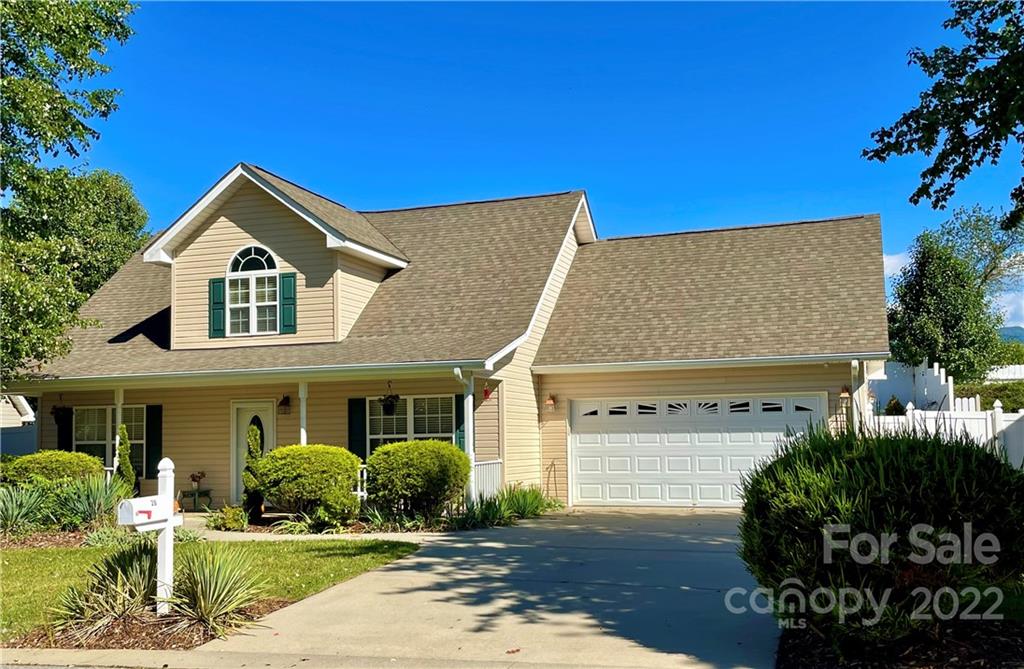 26 Ridgeland Lane Asheville NC 28805