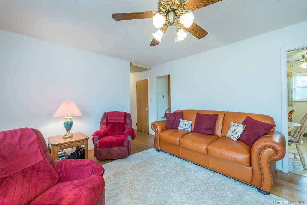 205 Rowland Road Swannanoa NC 28778