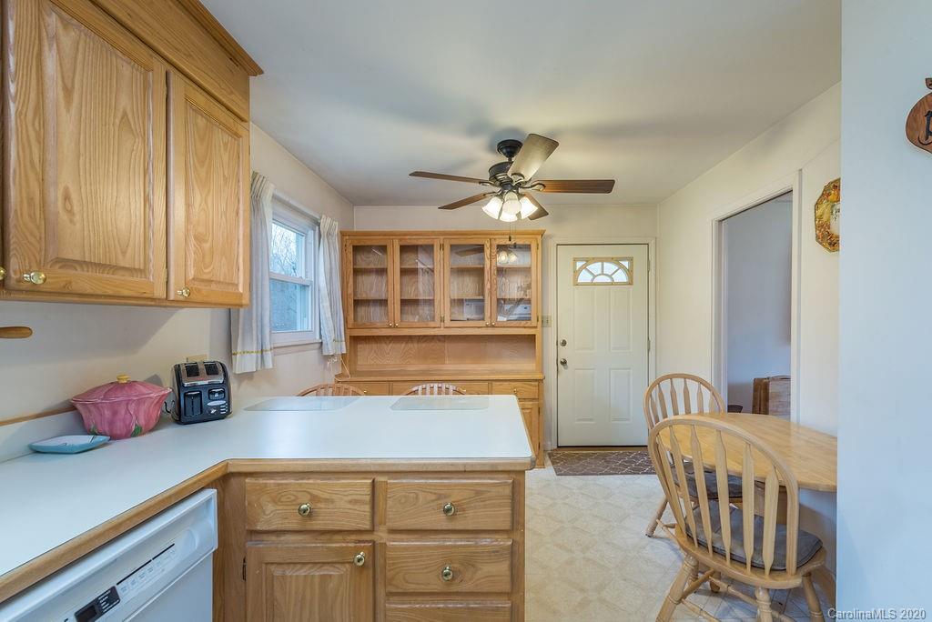 205 Rowland Road Swannanoa NC 28778