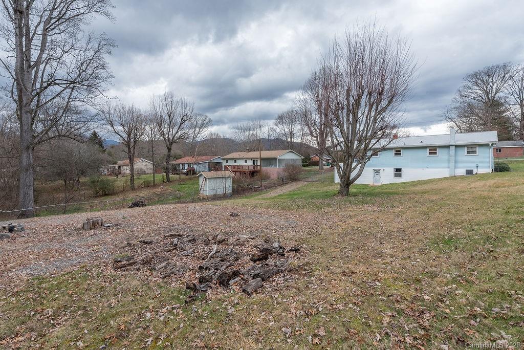 205 Rowland Road Swannanoa NC 28778