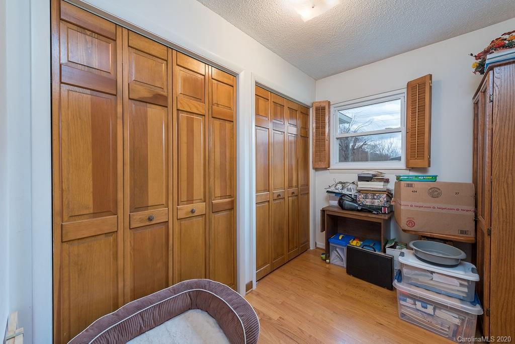 205 Rowland Road Swannanoa NC 28778