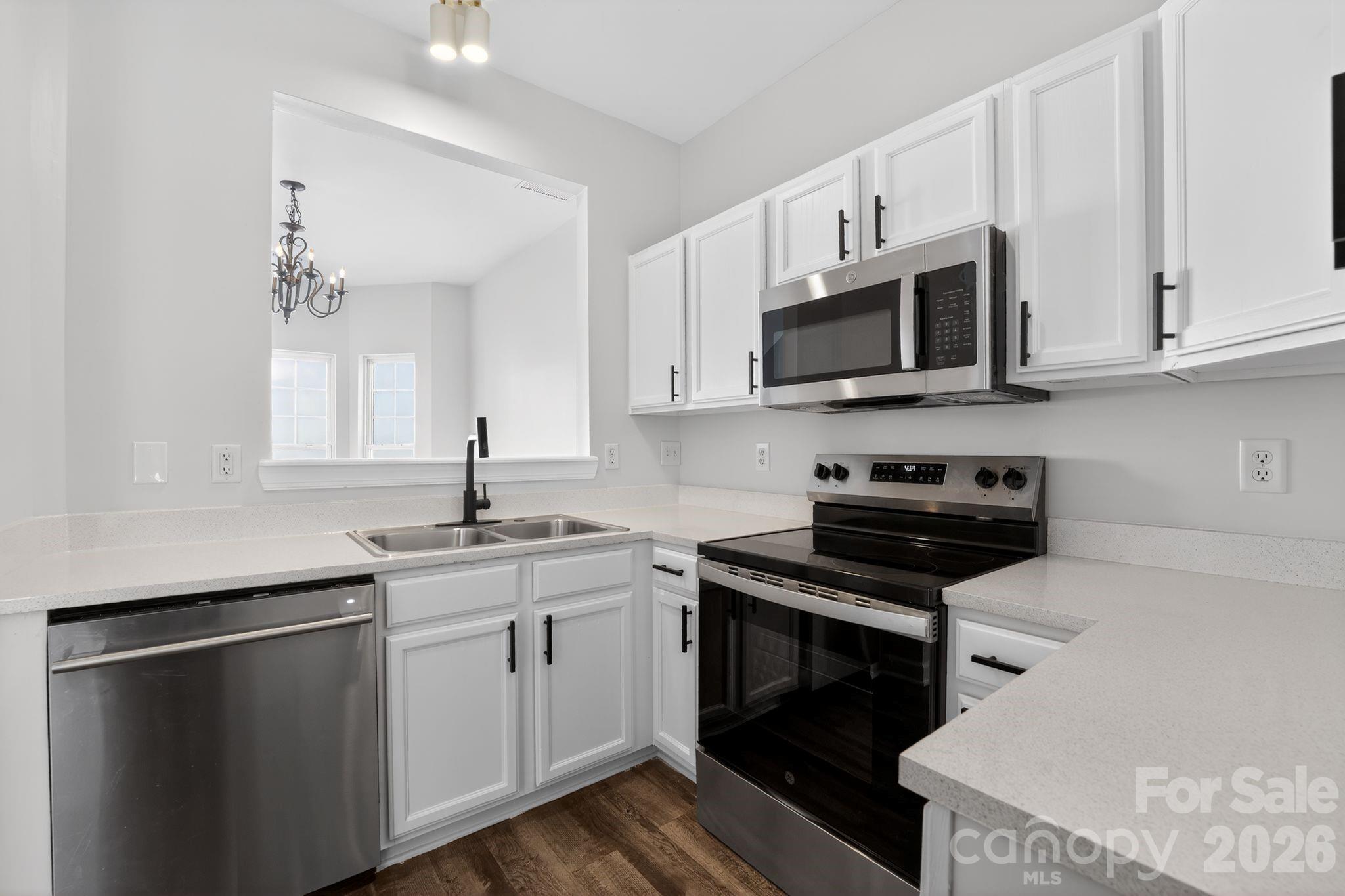 2838 Avalon Loop Road Charlotte NC 28269