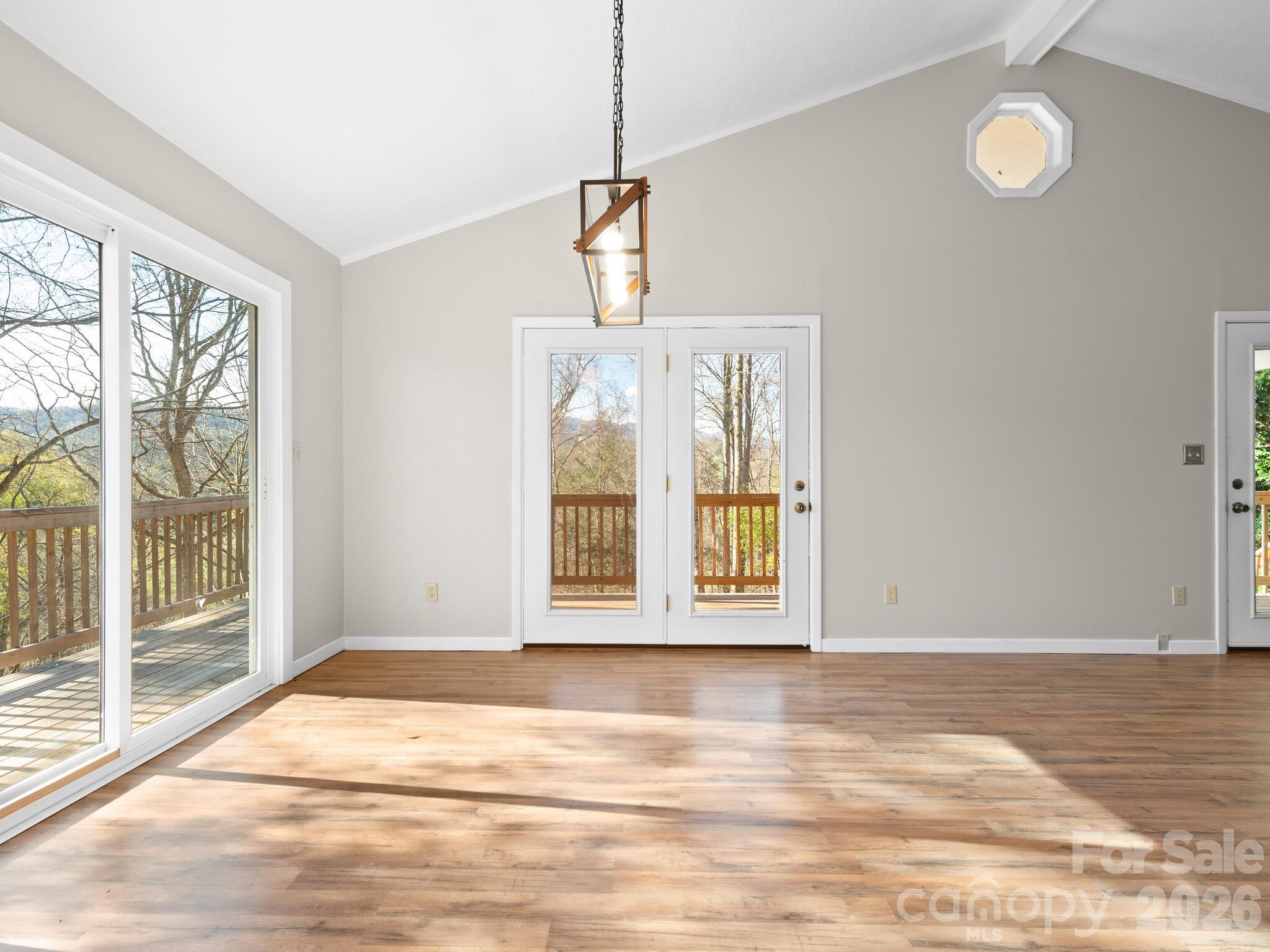 331 River Ridge Drive Burnsville NC 28714