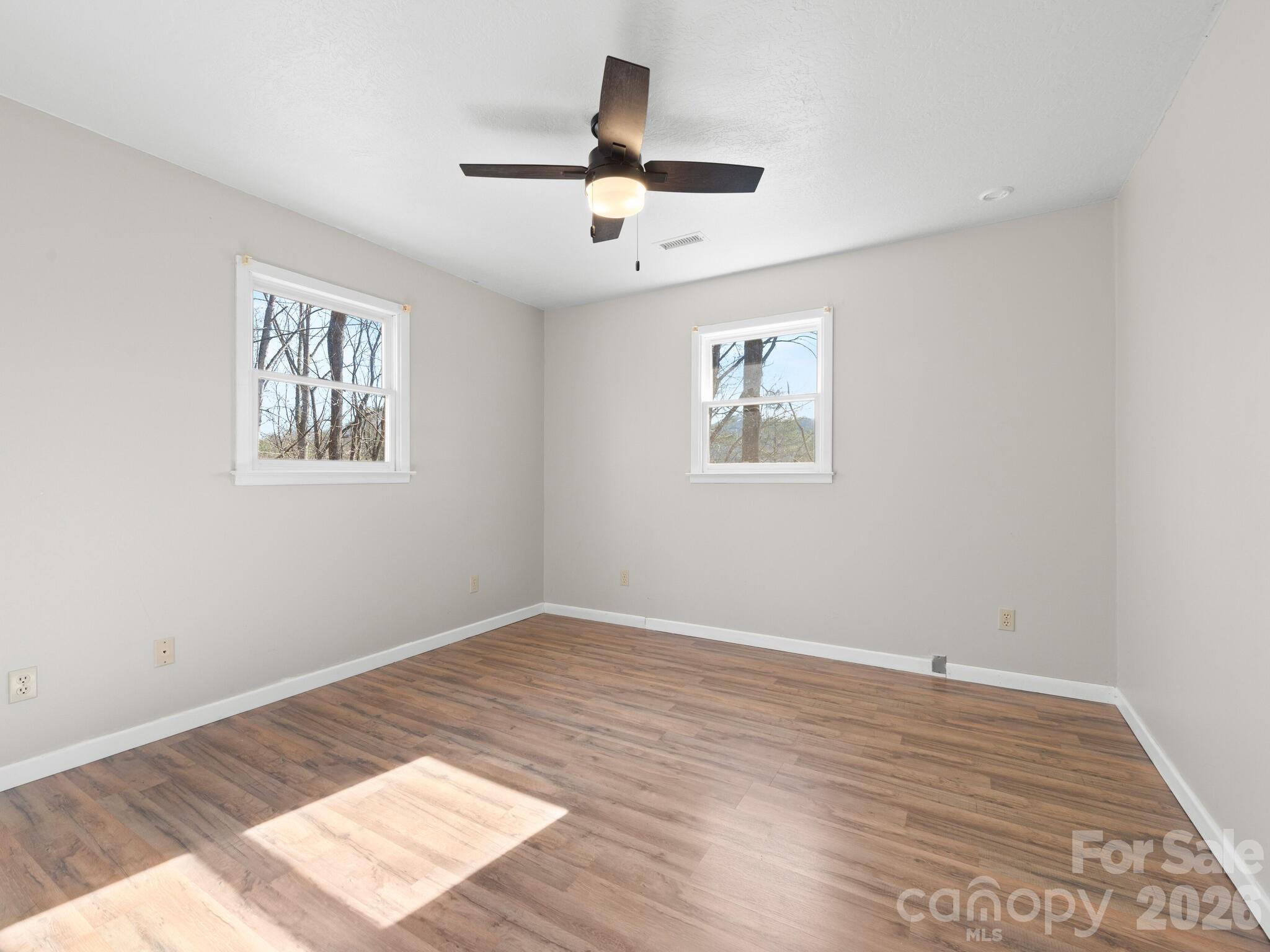 331 River Ridge Drive Burnsville NC 28714