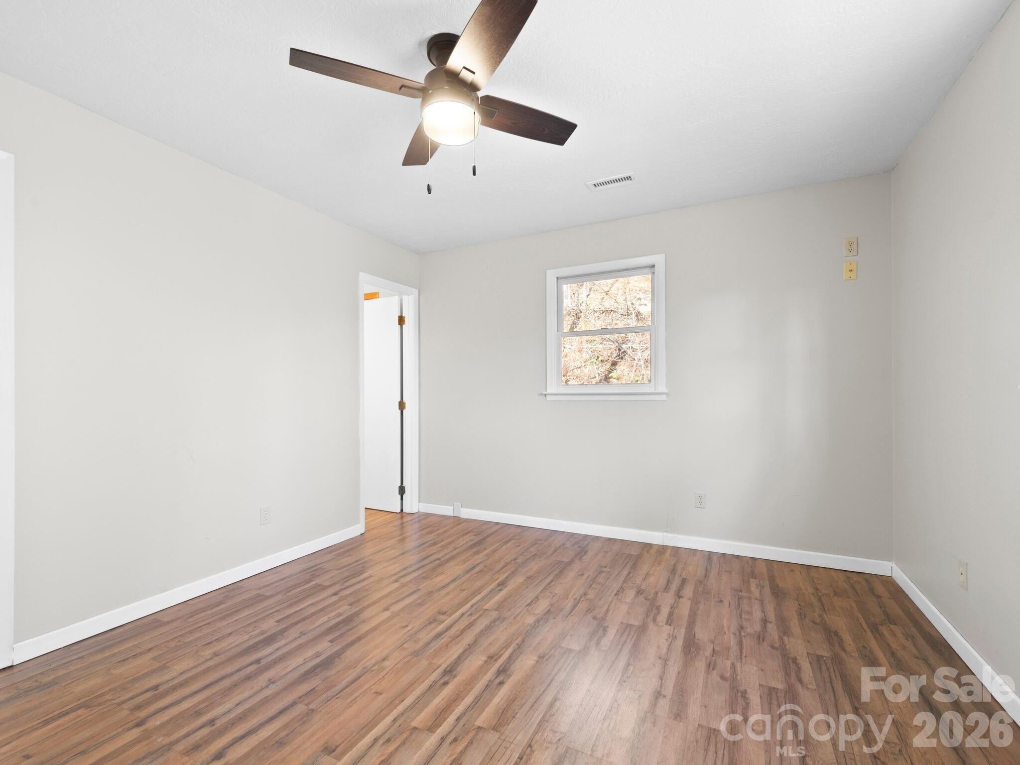 331 River Ridge Drive Burnsville NC 28714