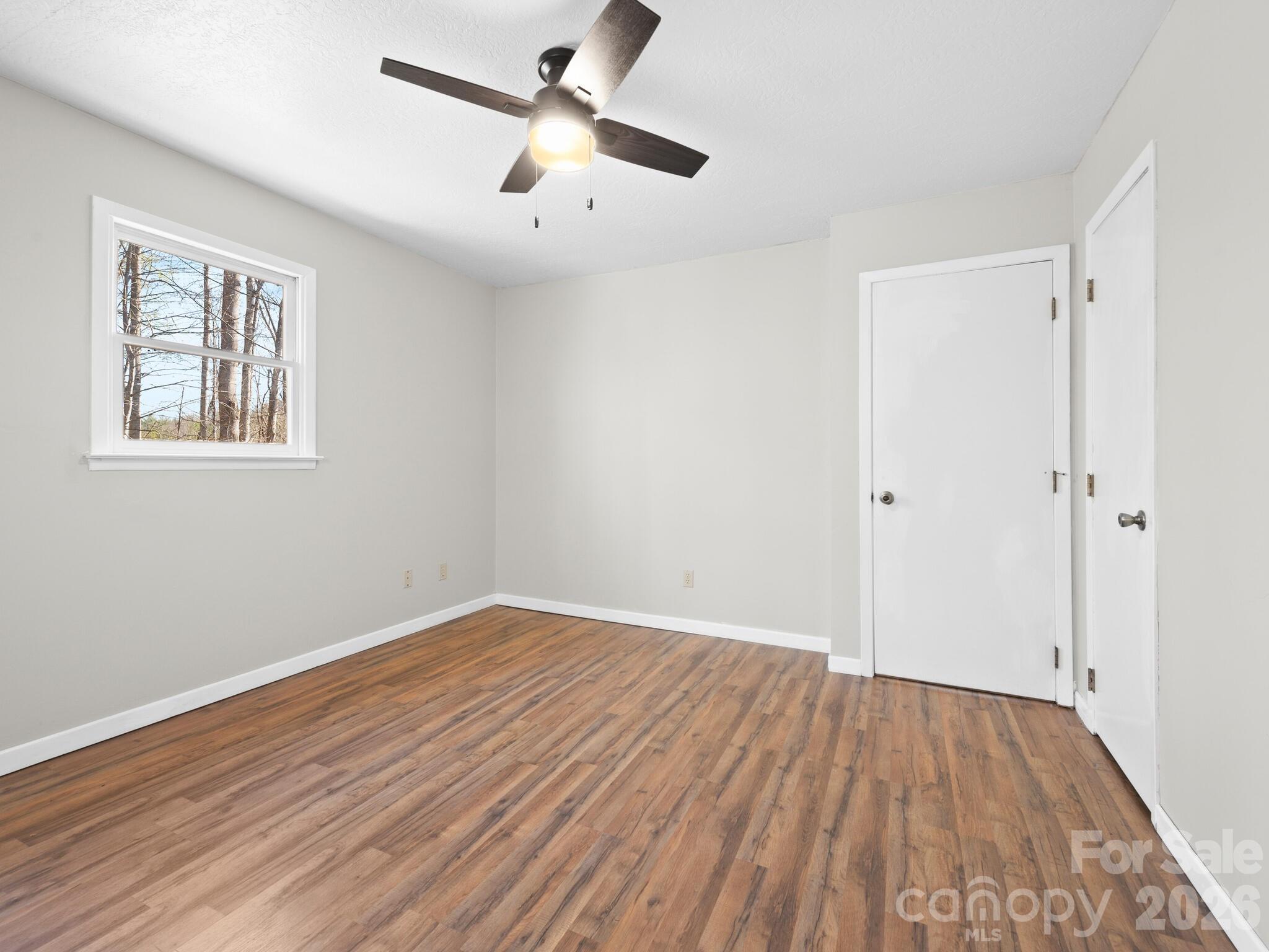 331 River Ridge Drive Burnsville NC 28714