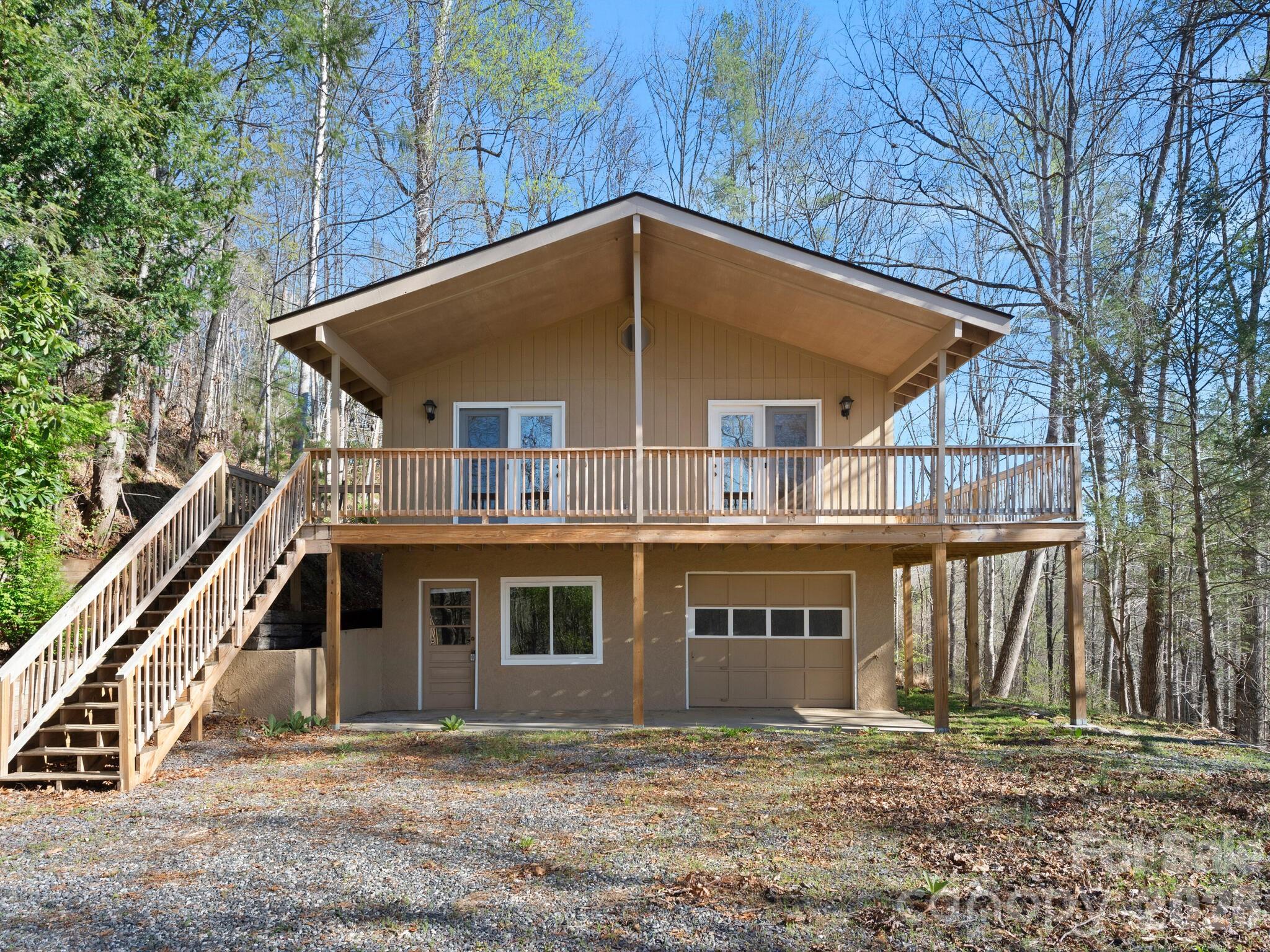 331 River Ridge Drive Burnsville NC 28714