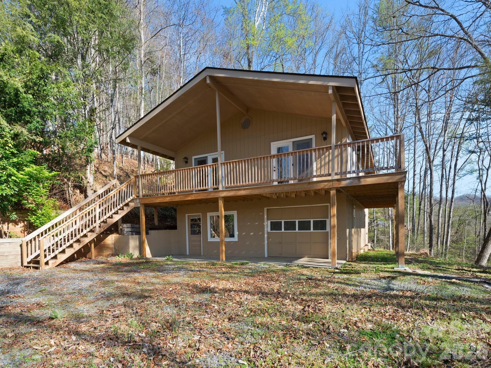 331 River Ridge Drive Burnsville NC 28714
