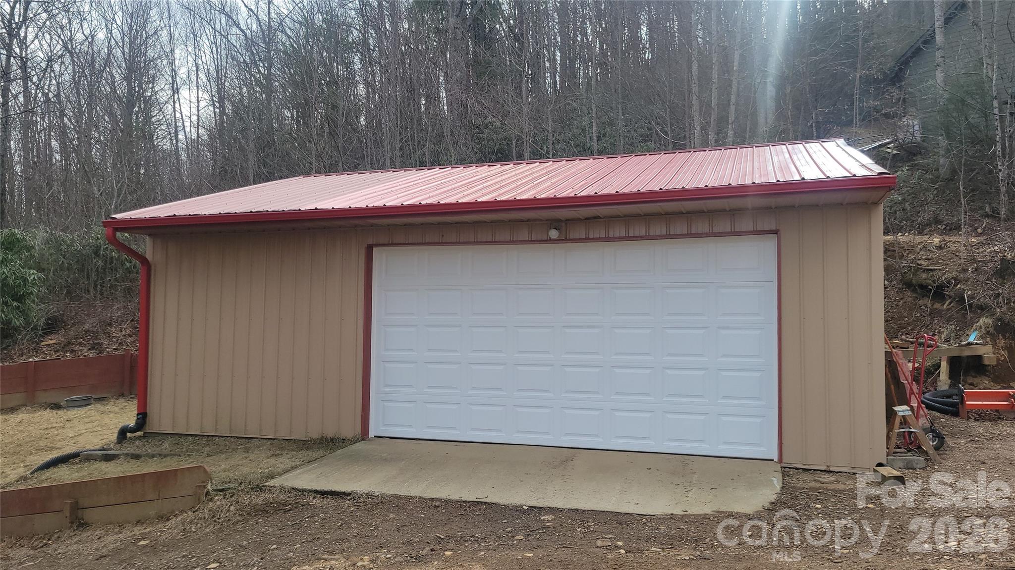 60 Persimmons Lane Burnsville NC 28714