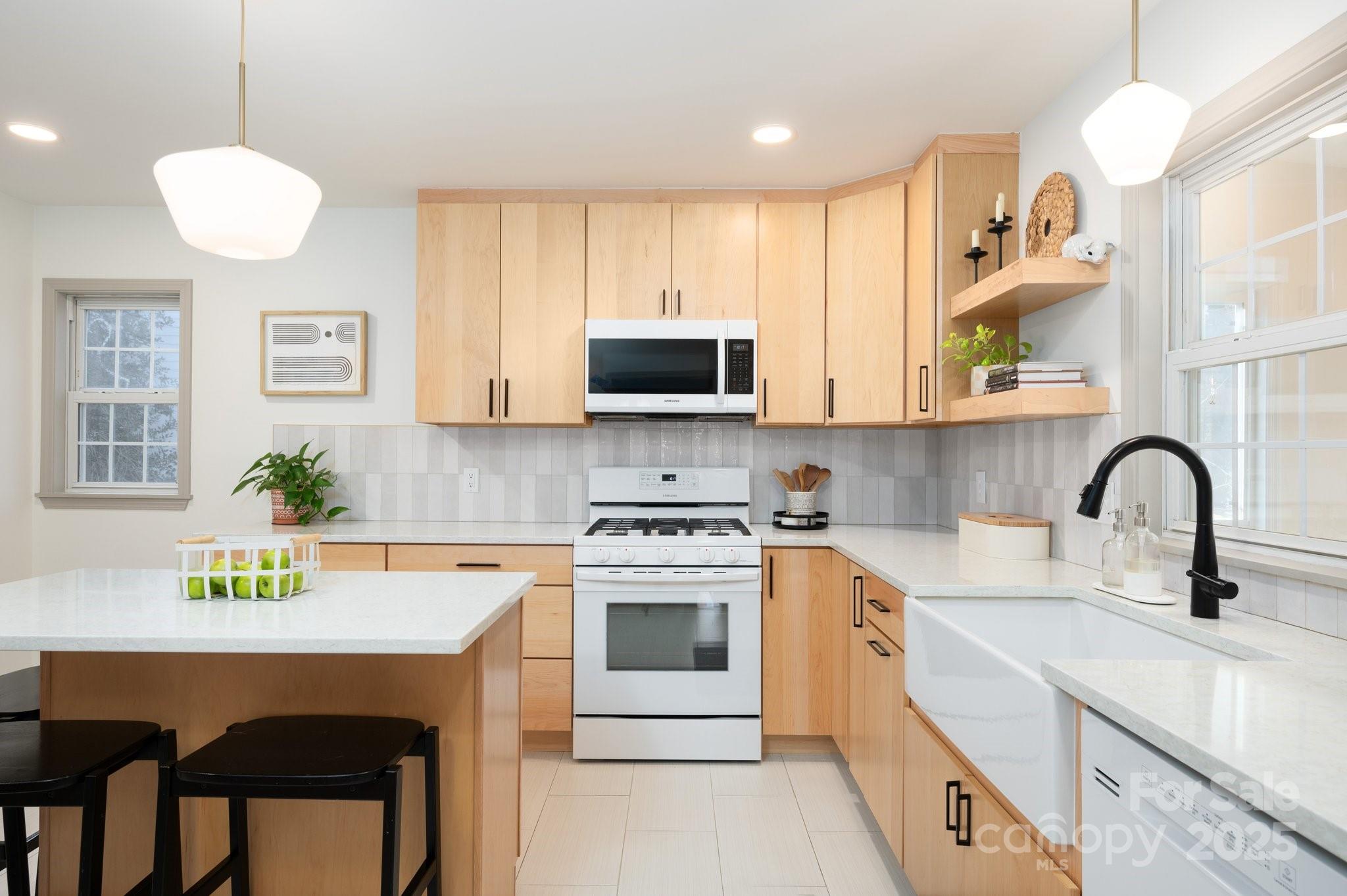 123 Forest Lake Drive Asheville NC 28803