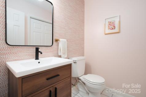 123 Forest Lake Drive Asheville NC 28803