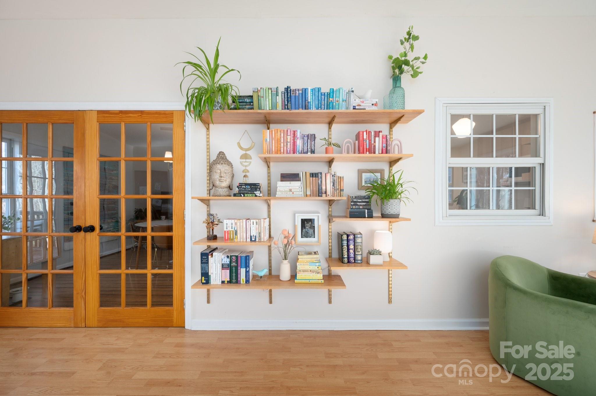 123 Forest Lake Drive Asheville NC 28803