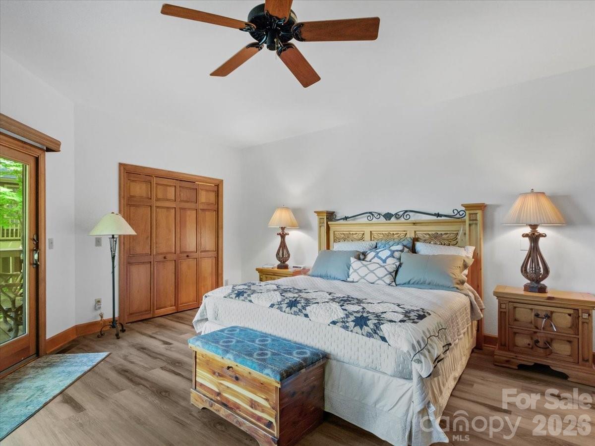 15 Ivy Point Lane Burnsville NC 28714
