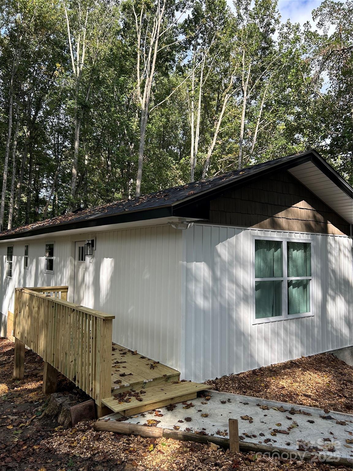 44 Deno Drive Asheville NC 28806