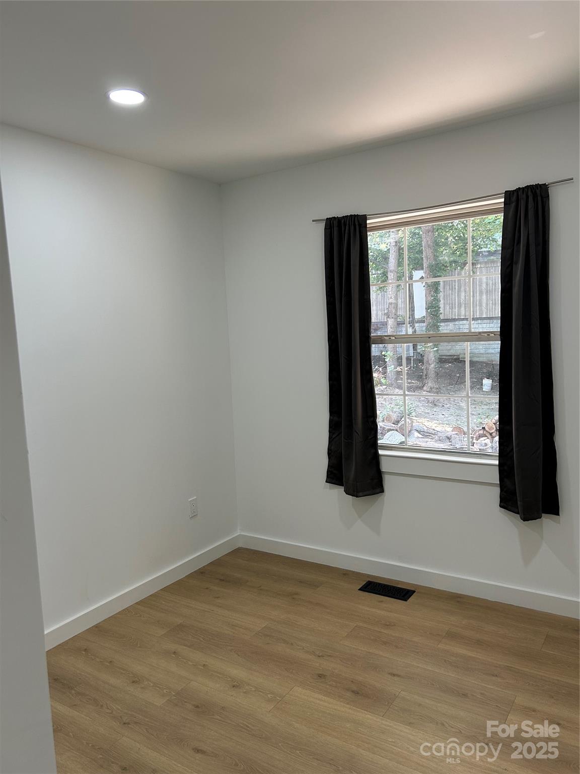 44 Deno Drive Asheville NC 28806