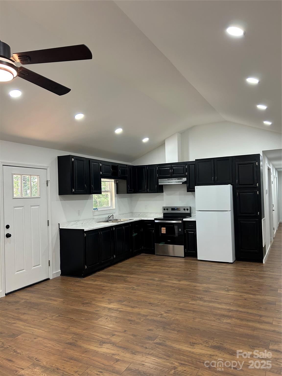 44 Deno Drive Asheville NC 28806