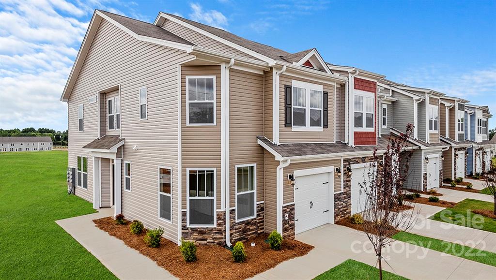 71 Creekview Road Hendersonville NC 28792