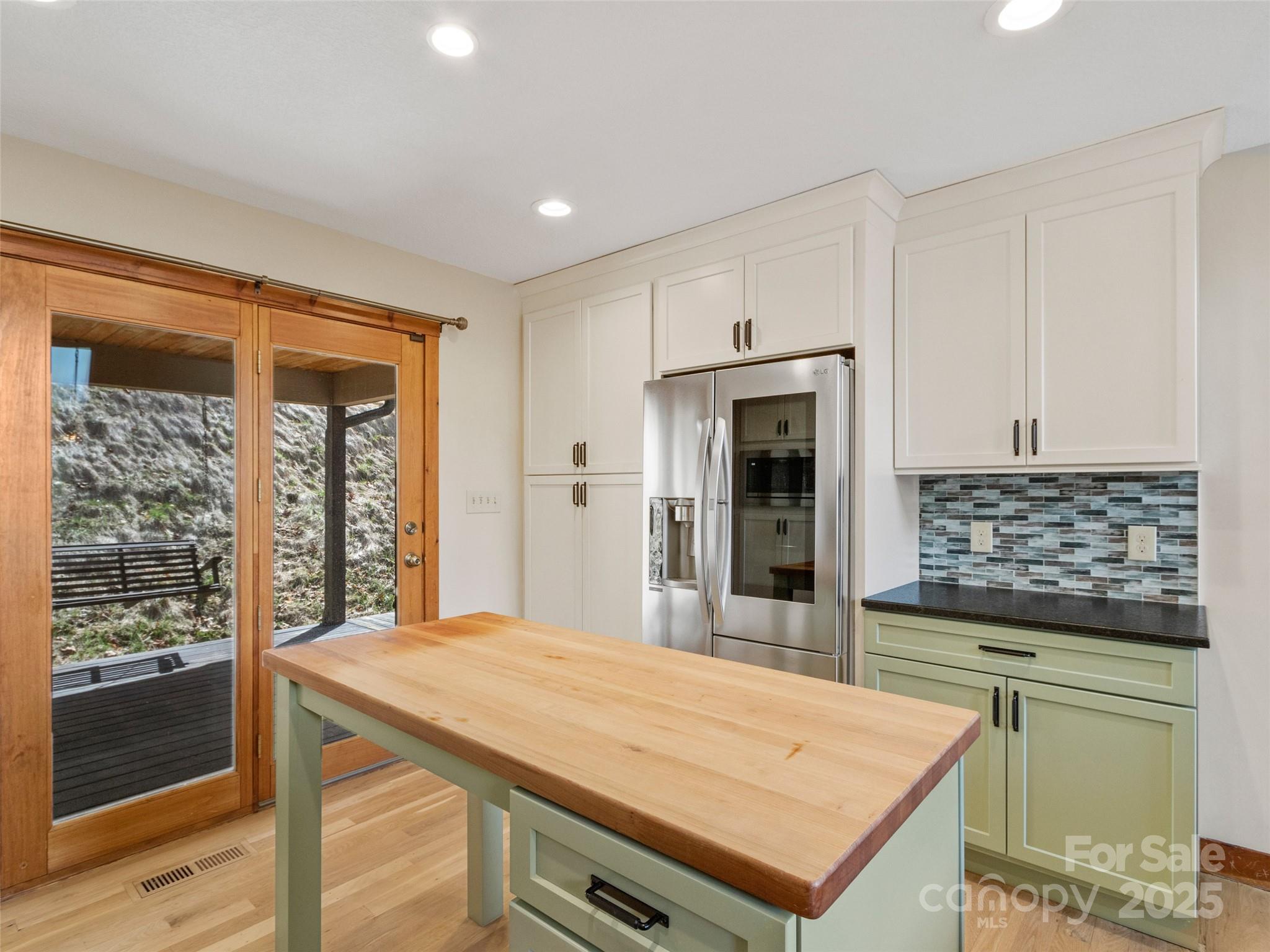 628 Cove Creek Lane Weaverville NC 28787