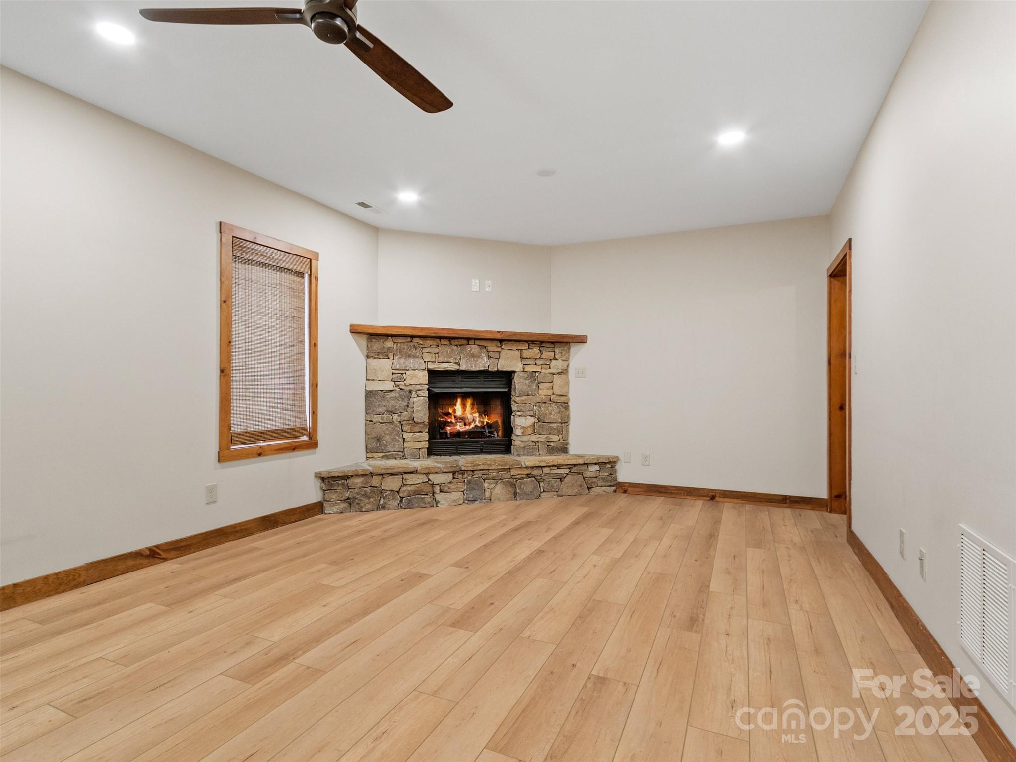 628 Cove Creek Lane Weaverville NC 28787