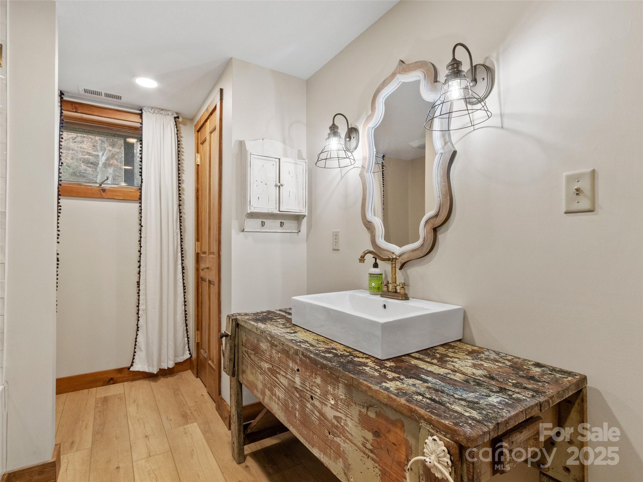 628 Cove Creek Lane Weaverville NC 28787