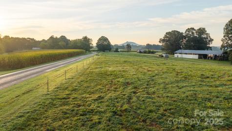 167 Buck Hollow Trail Ararat NC 27007