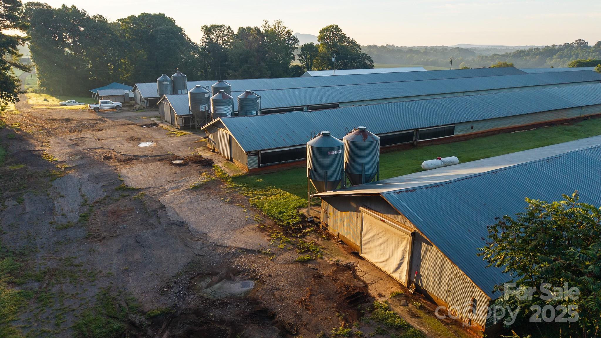 167 Buck Hollow Trail Ararat NC 27007