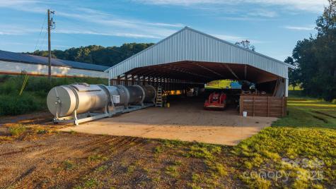 167 Buck Hollow Trail Ararat NC 27007