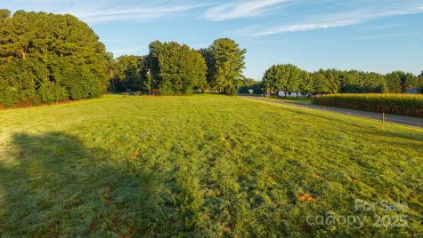 167 Buck Hollow Trail Ararat NC 27007