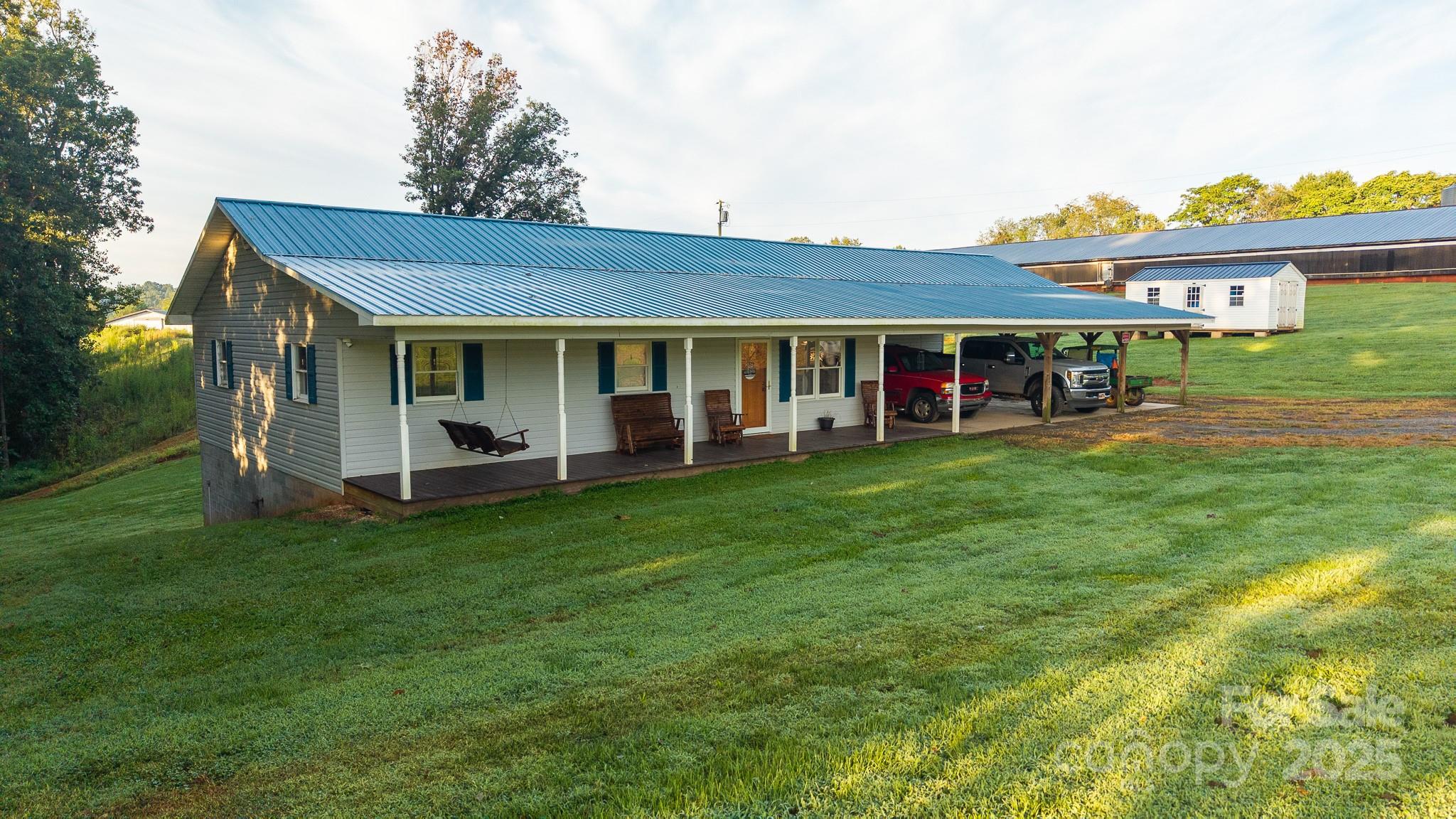 167 Buck Hollow Trail Ararat NC 27007