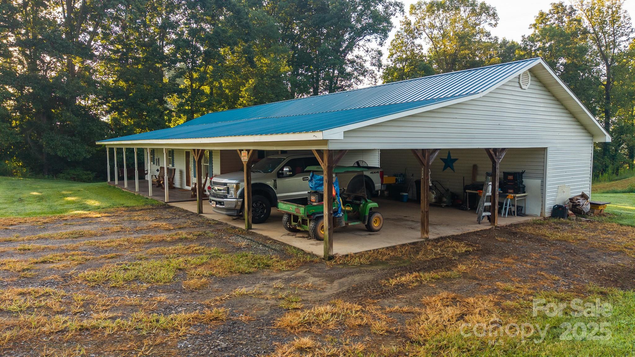 167 Buck Hollow Trail Ararat NC 27007