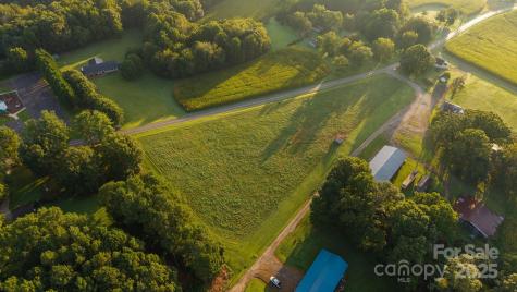 167 Buck Hollow Trail Ararat NC 27007
