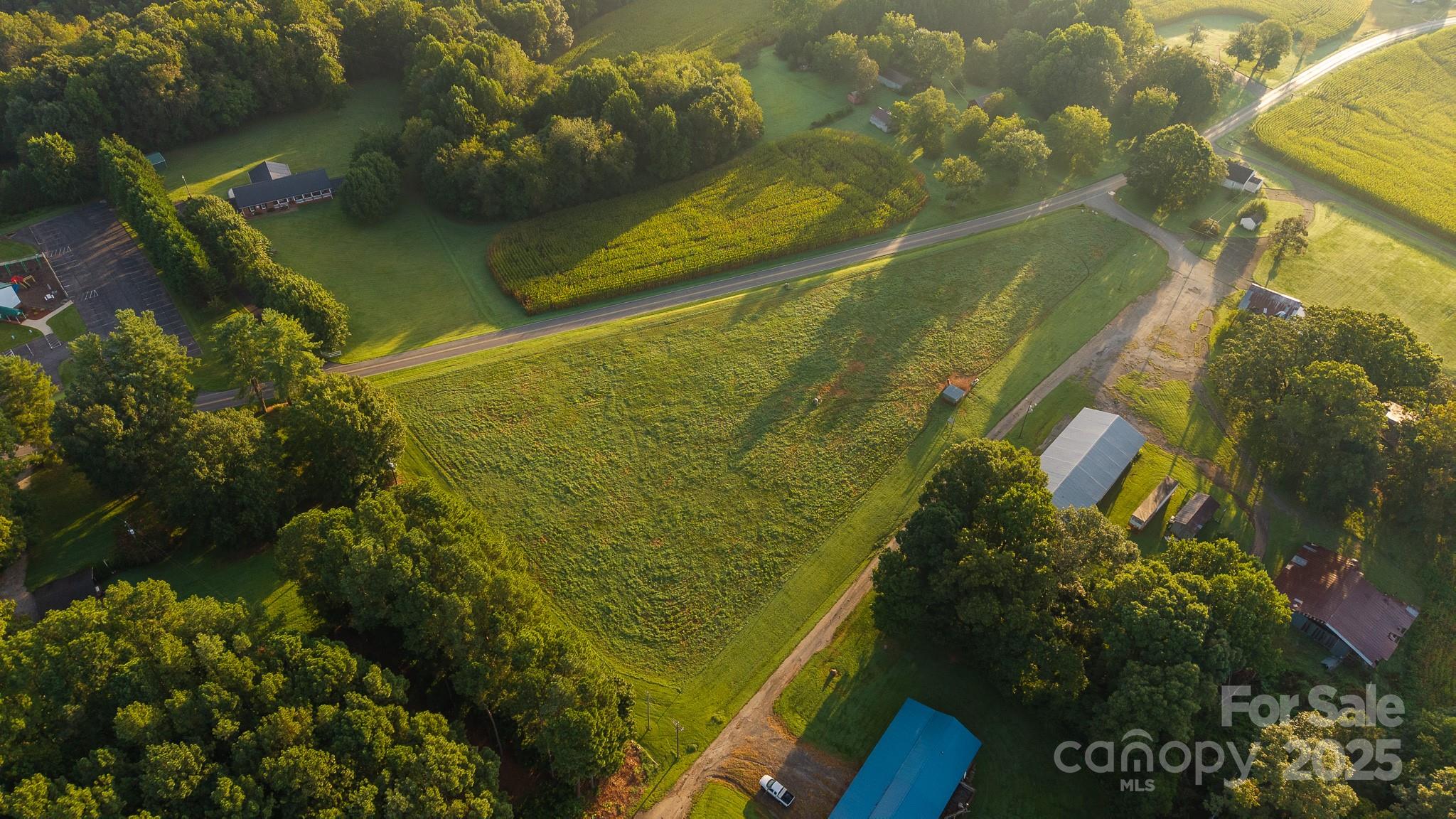 167 Buck Hollow Trail Ararat NC 27007