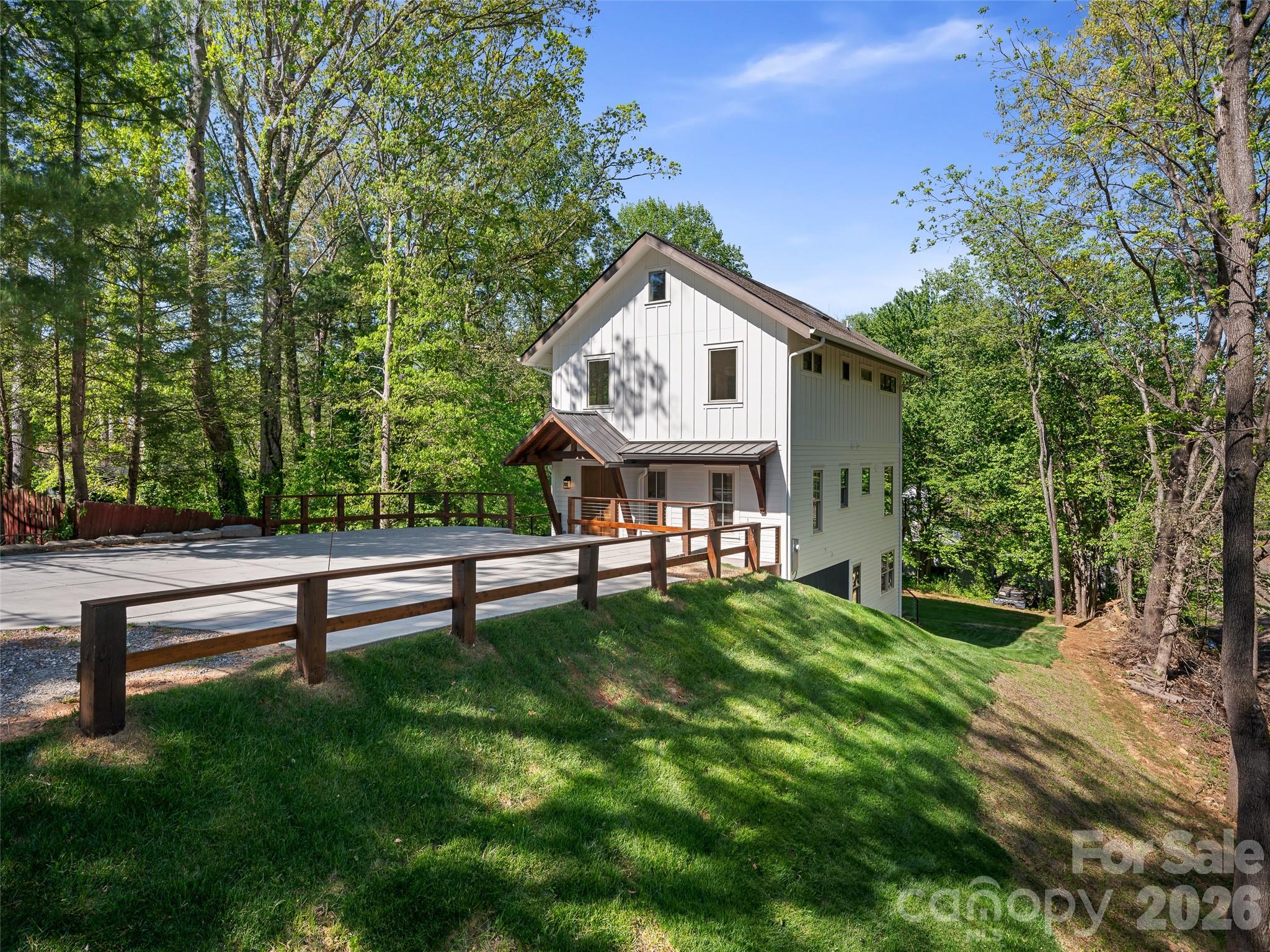 92 Cedar Street Asheville NC 28803