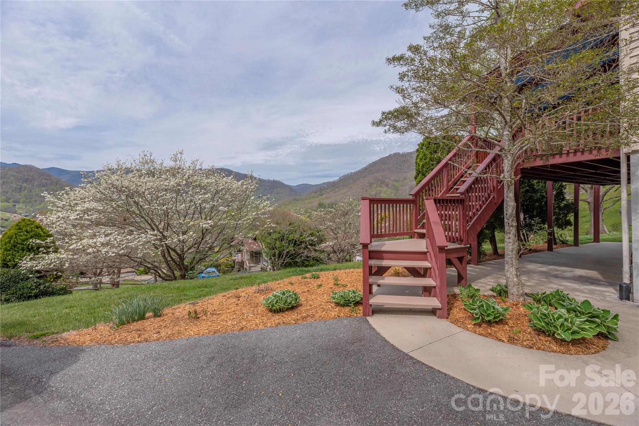 134 Hillside Drive Maggie Valley NC 28751