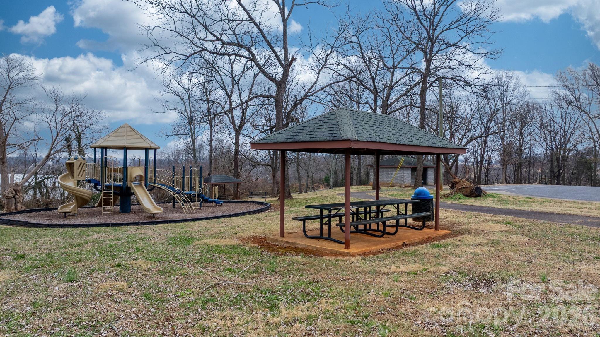 626 W Concord Street Morganton NC 28655