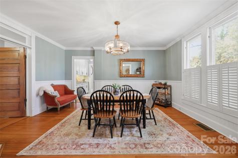 8 Vance Street Lexington NC 27292