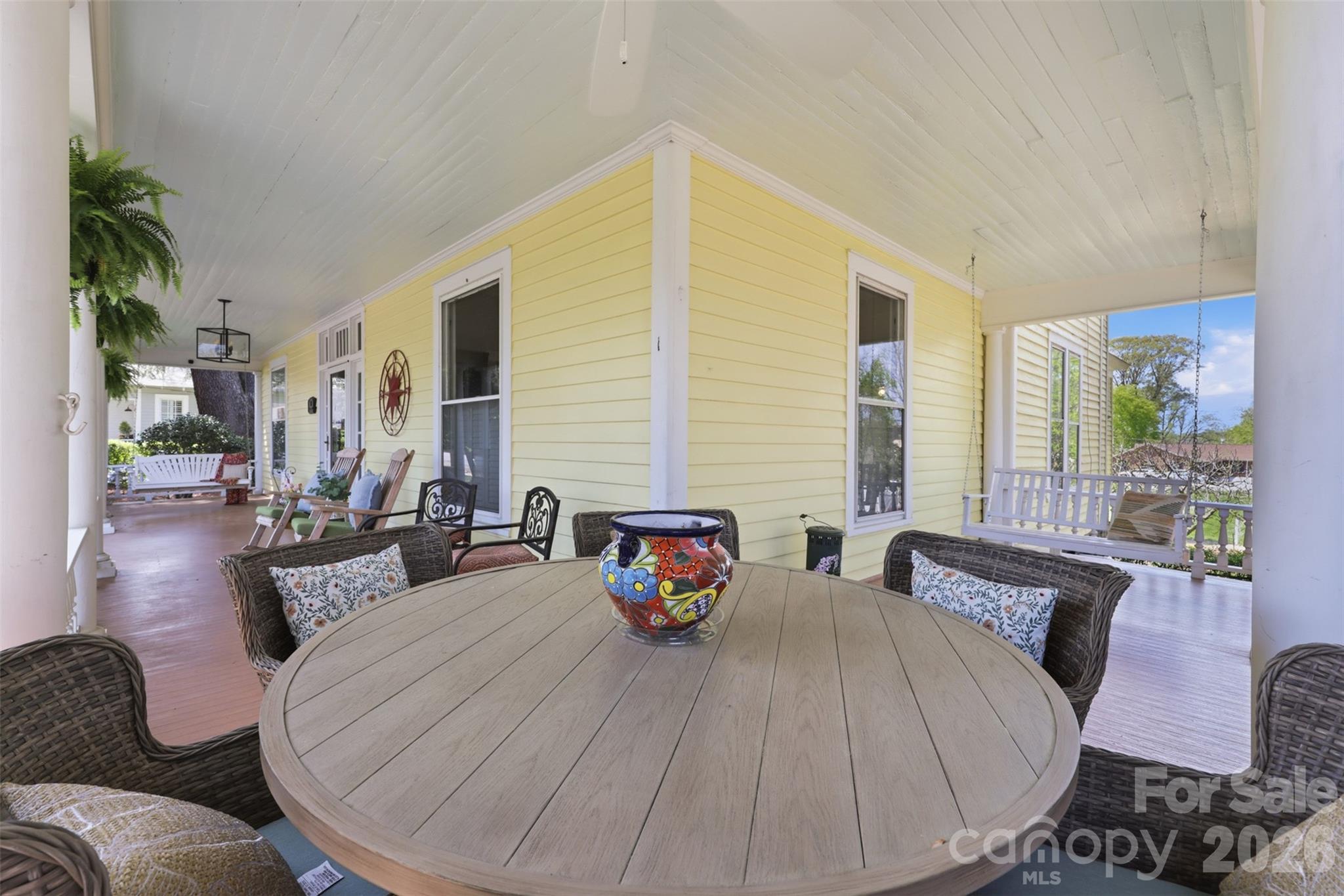 8 Vance Street Lexington NC 27292