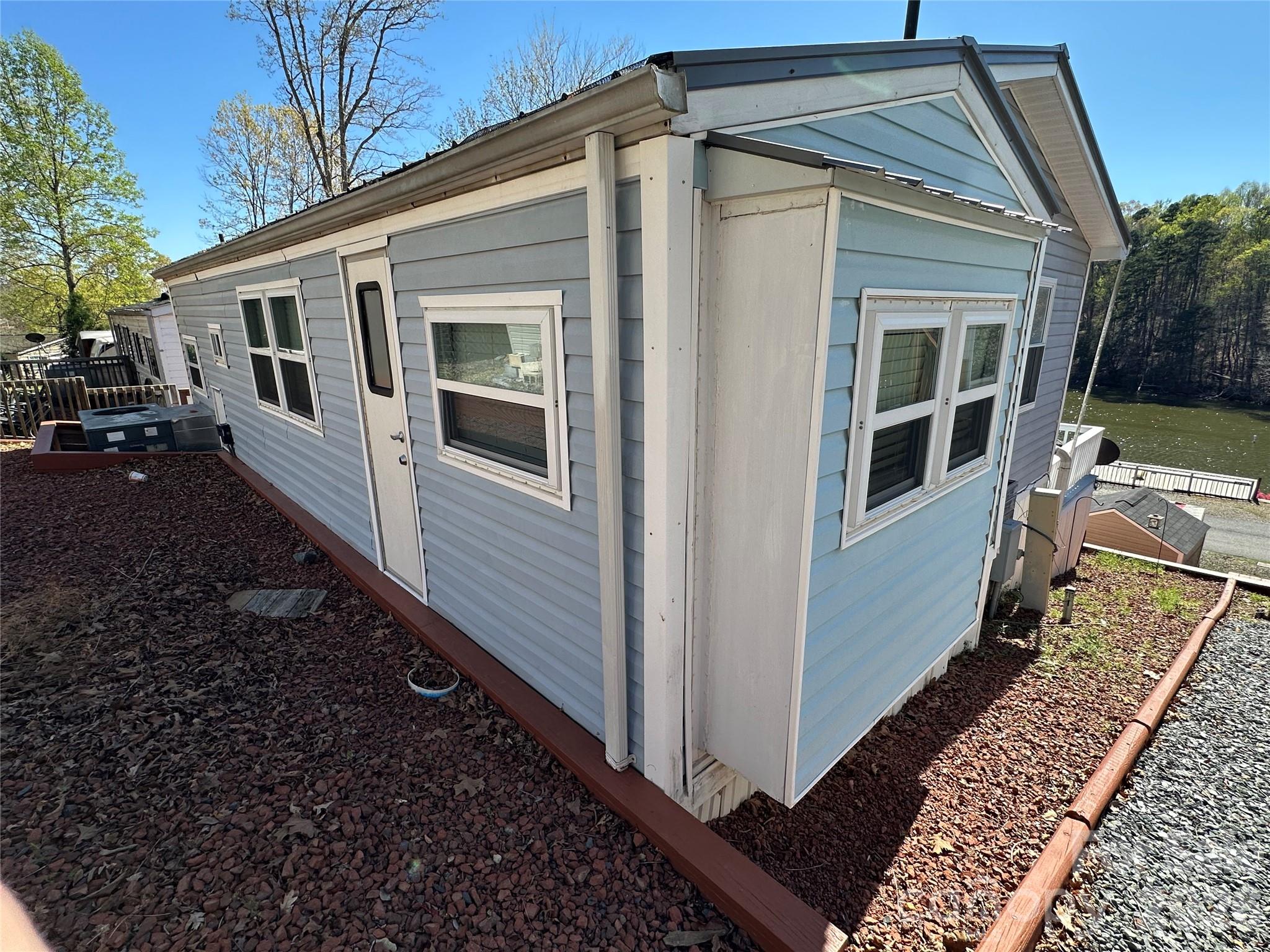 116 Clubhouse Drive Extension New London NC 28127