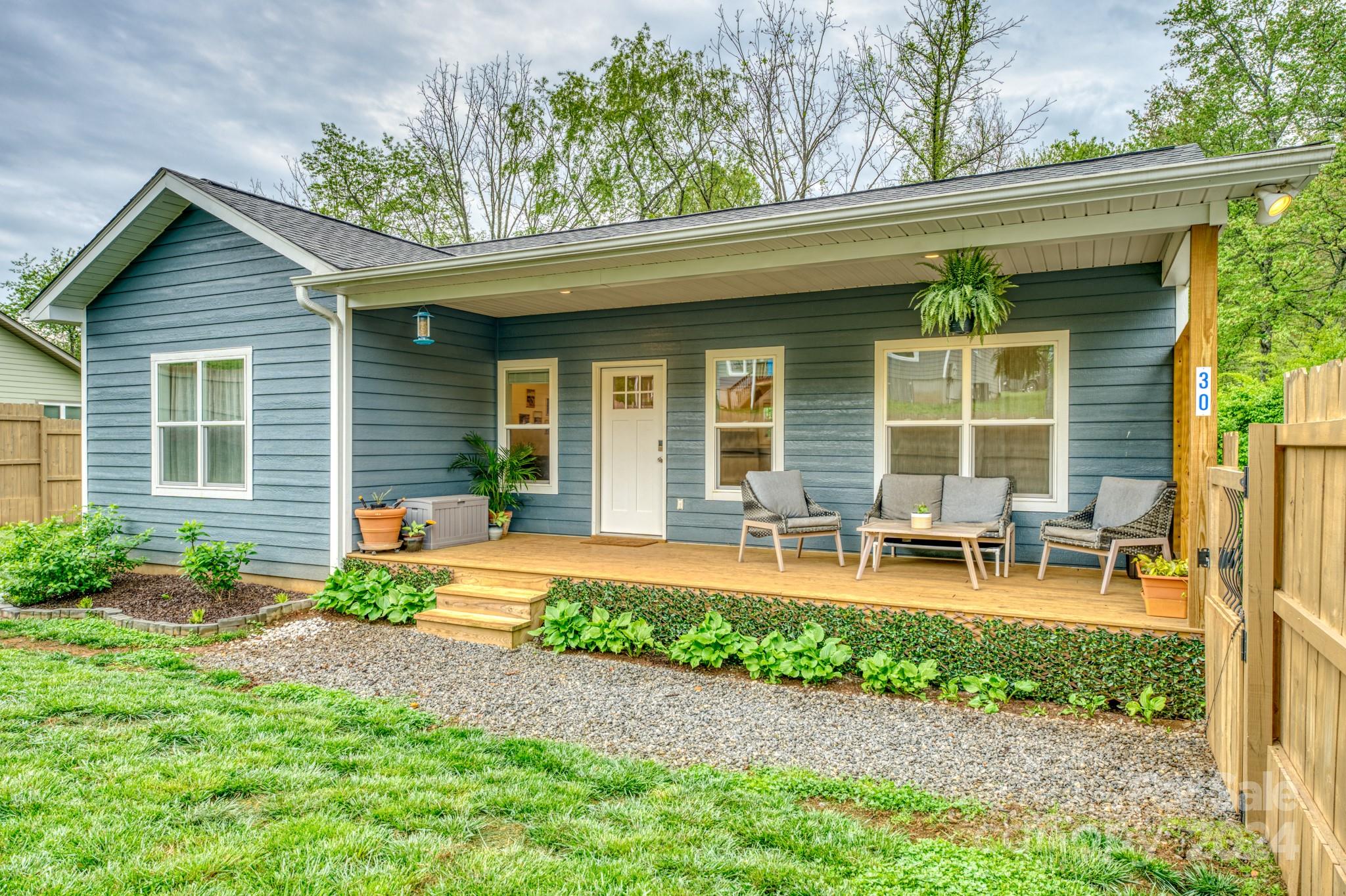 30 W Trimont Drive Franklin NC 28734