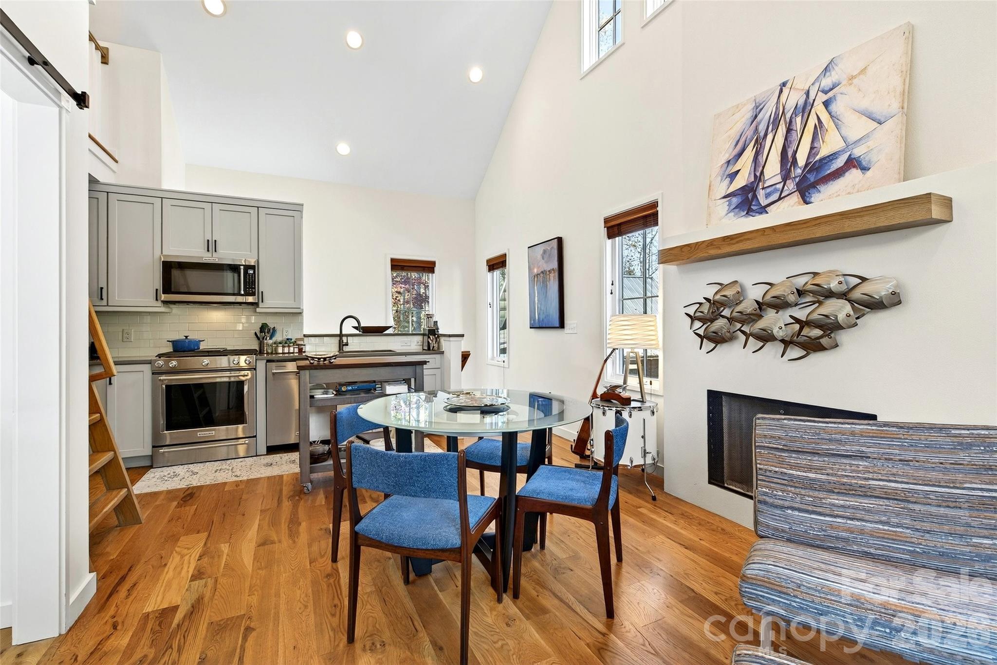9 Fay Jones Lane Black Mountain NC 28711