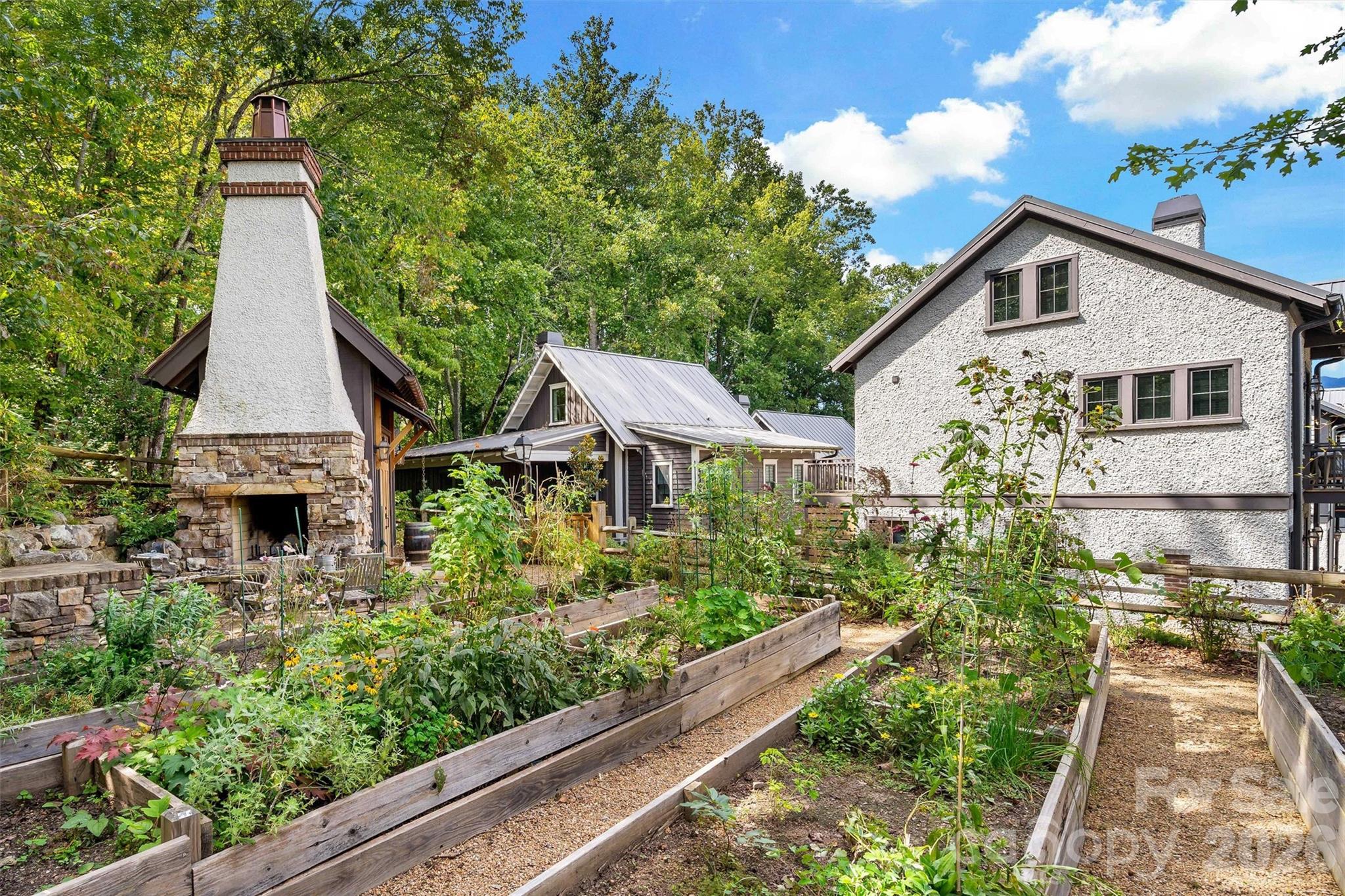 9 Fay Jones Lane Black Mountain NC 28711