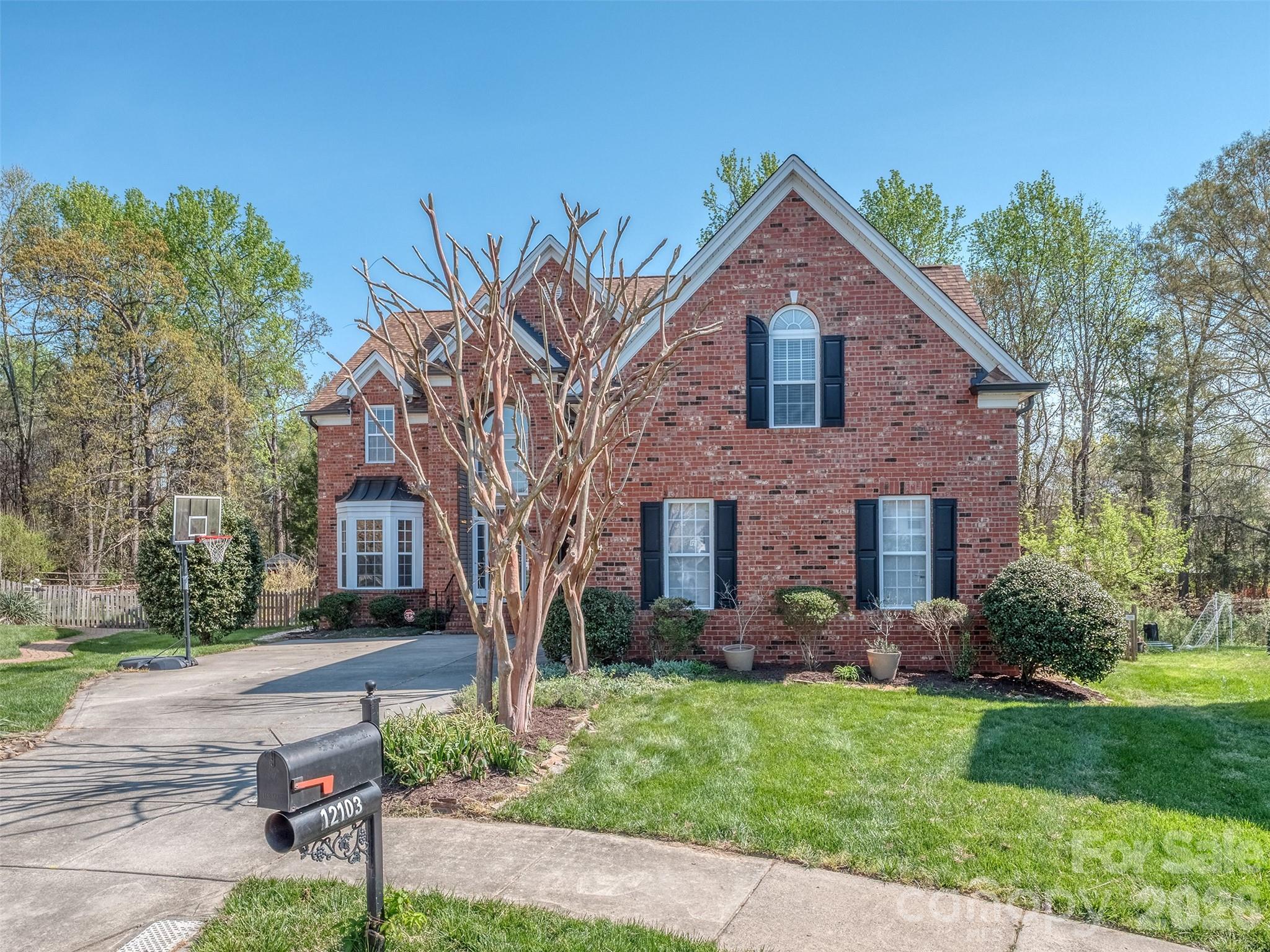 12103 Crescent Run Court Charlotte NC 28277