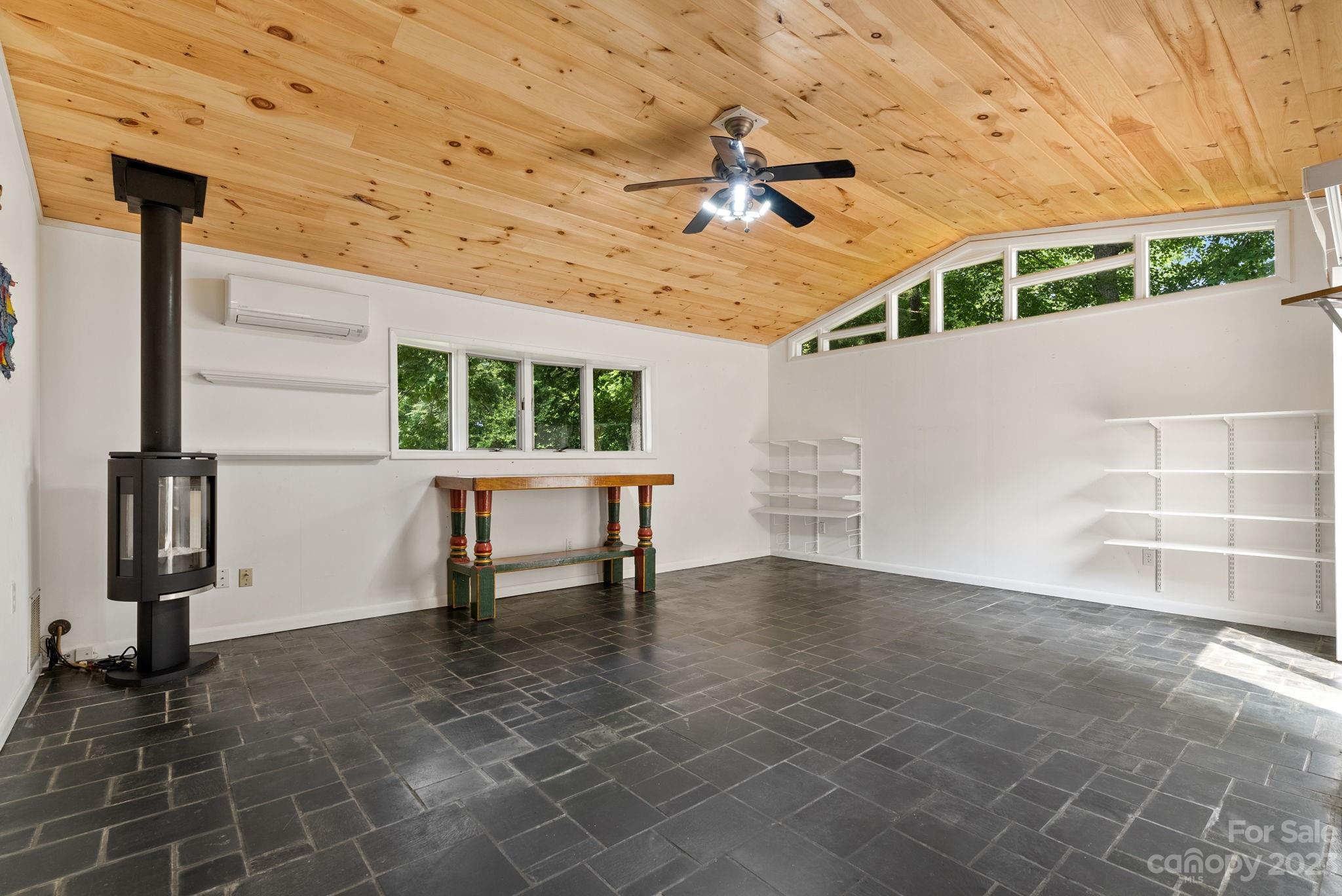 208 Woodland Court Black Mountain NC 28711