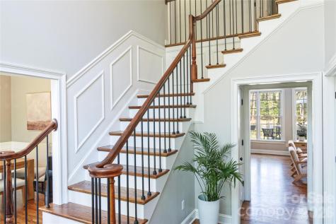 311 Red Fox Circle Asheville NC 28803