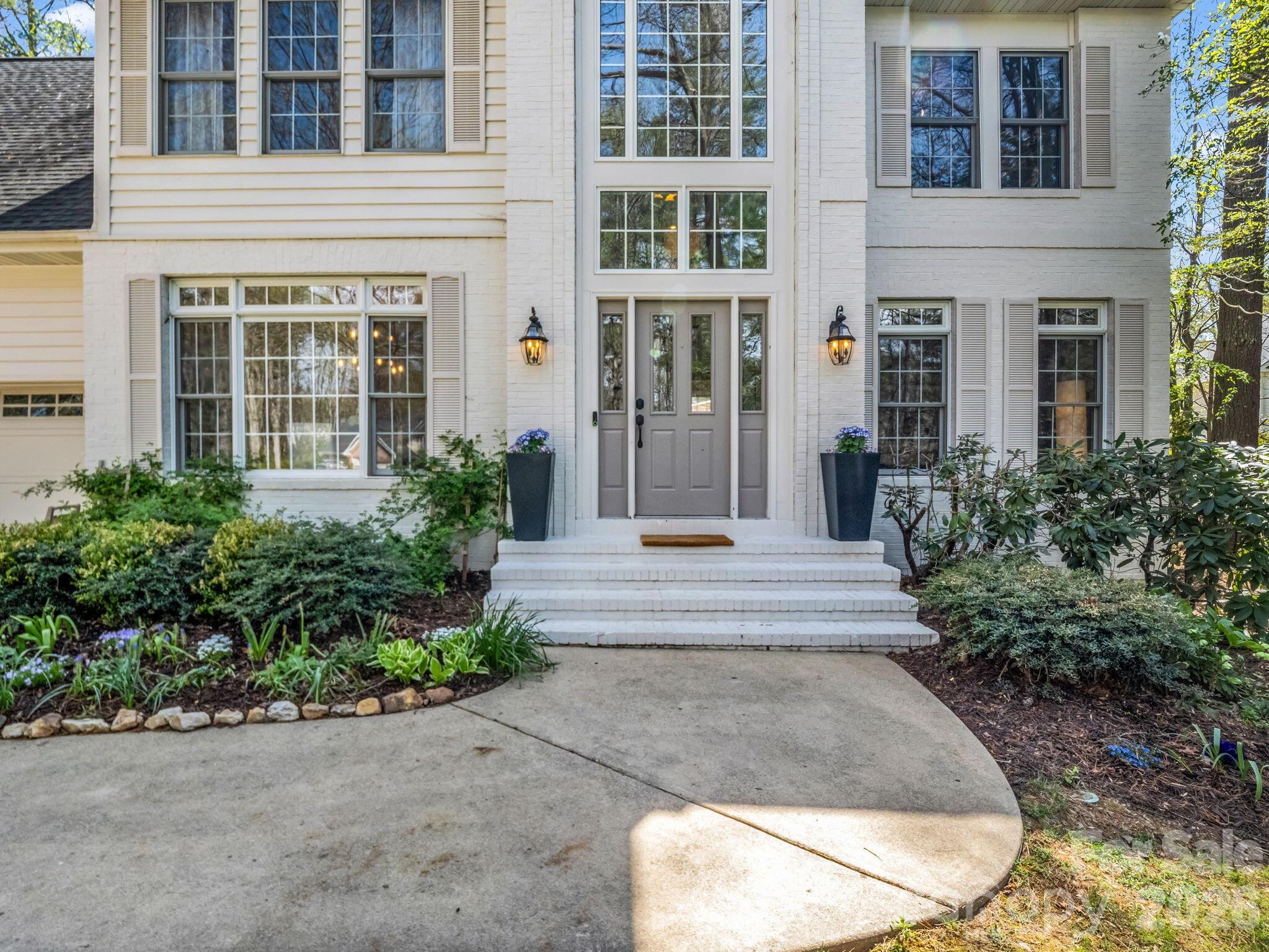 311 Red Fox Circle Asheville NC 28803
