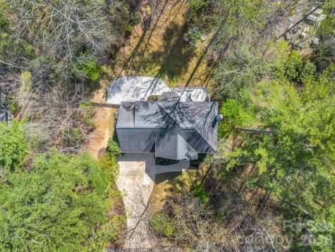 311 Red Fox Circle Asheville NC 28803