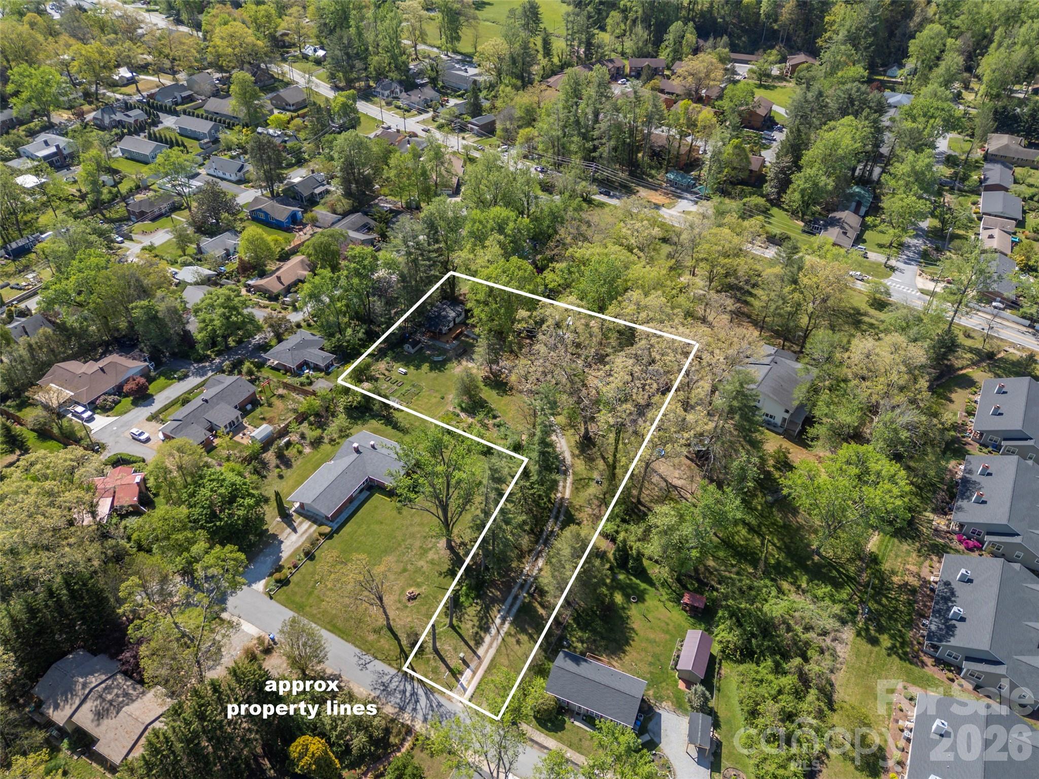 1737 Shano Drive Hendersonville NC 28791