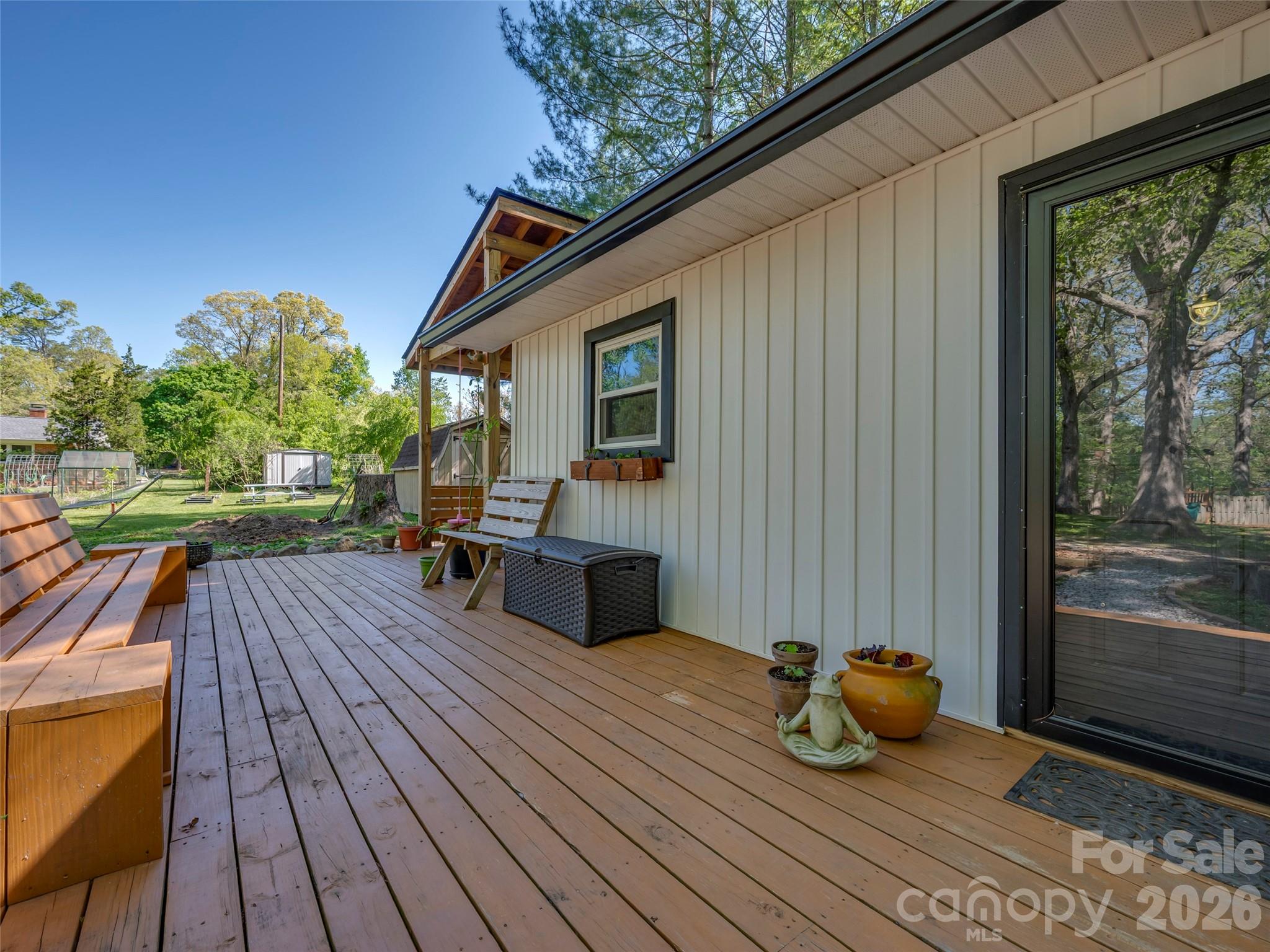 1737 Shano Drive Hendersonville NC 28791