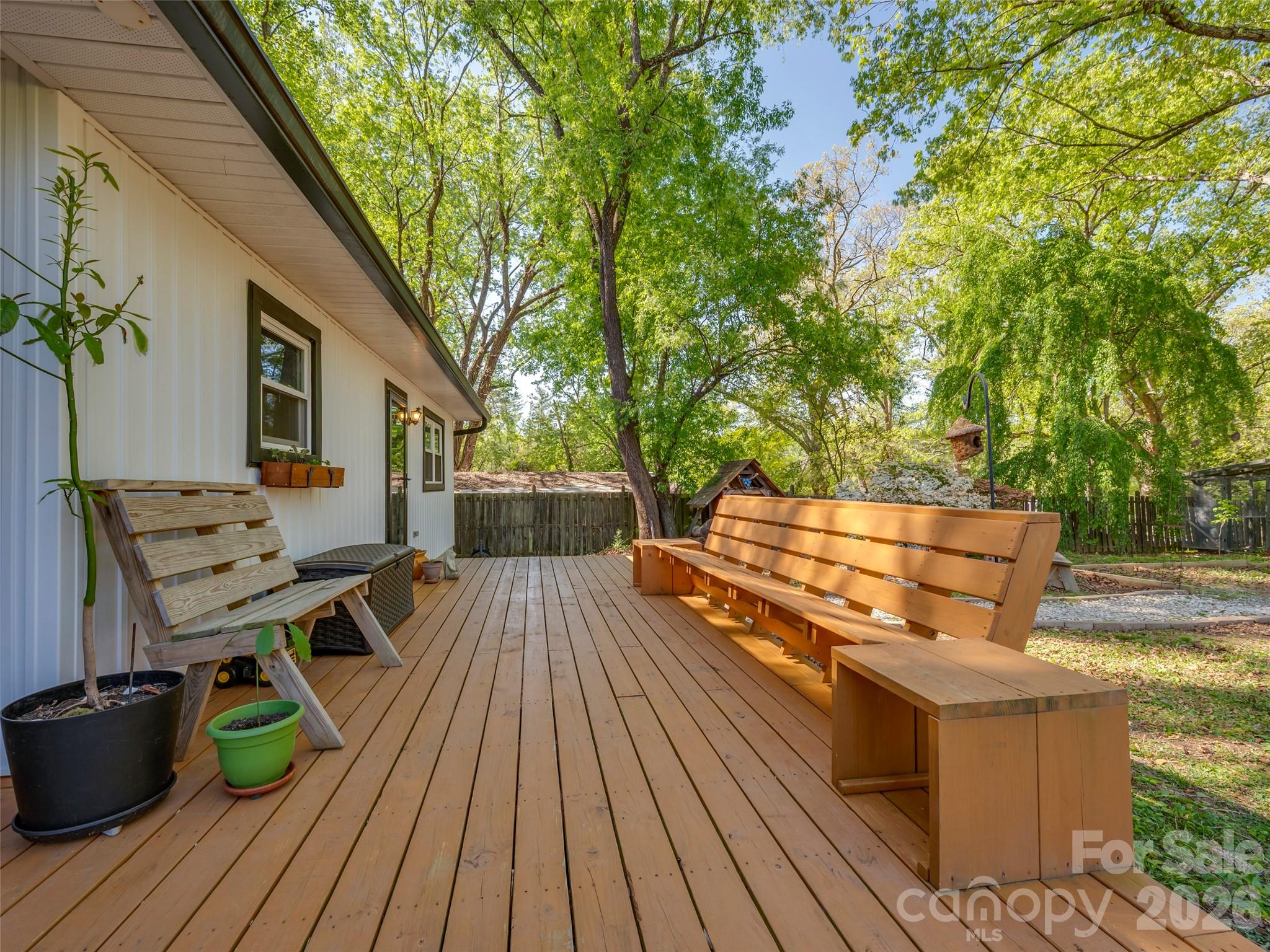 1737 Shano Drive Hendersonville NC 28791